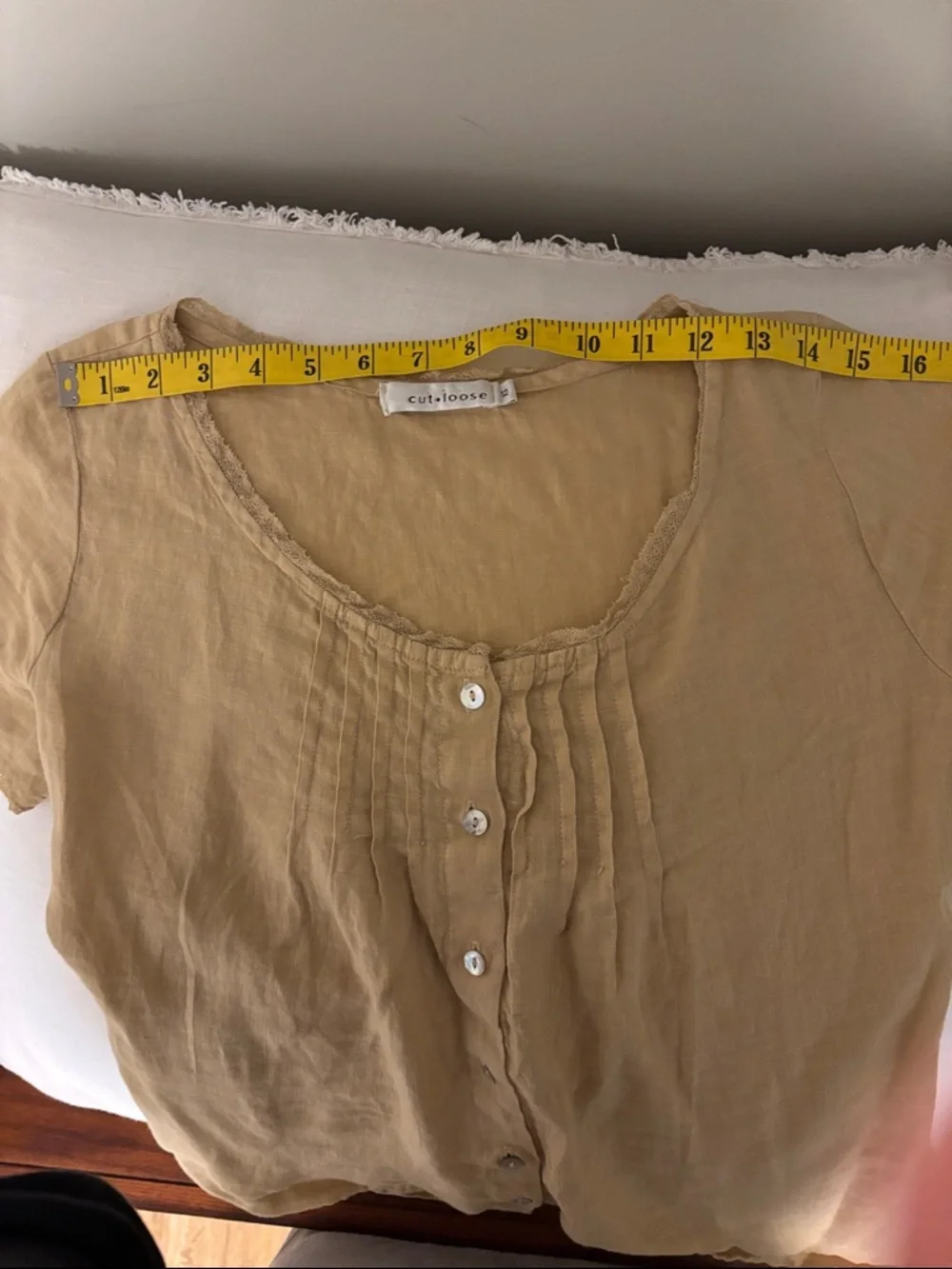 Cut loose line scoop neck button front blouse short sleeve boho yellow beige - Picture 6 of 8